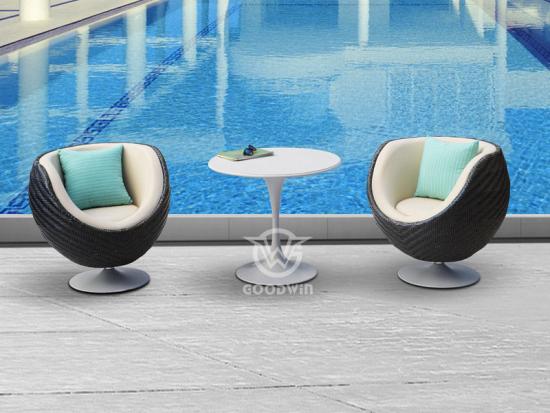 Outdoor Swivel Chairs Set